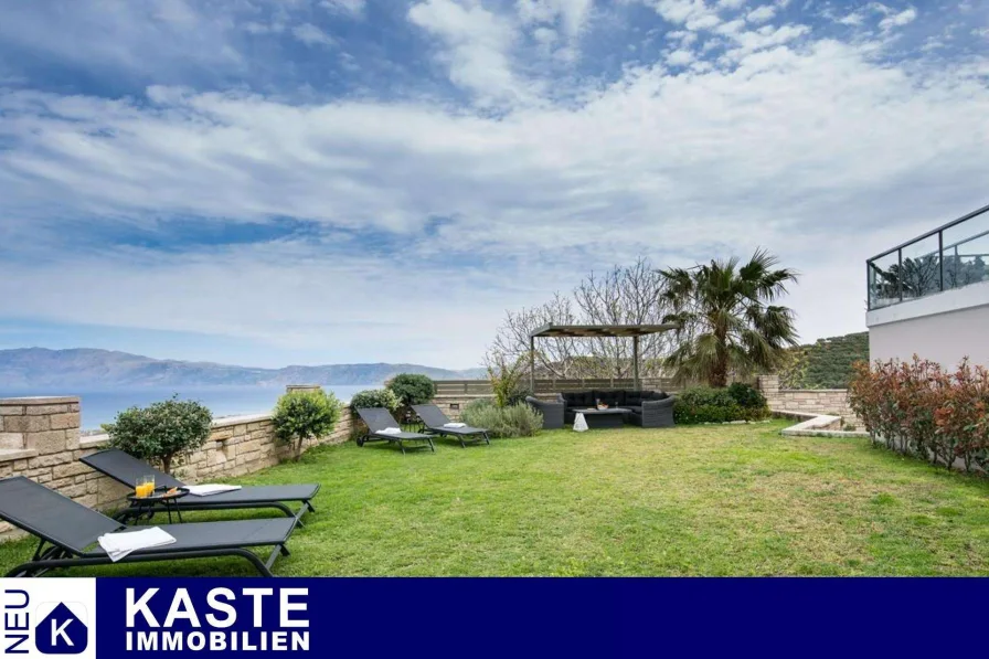 Titel - Haus kaufen in Kissamos - Luxusvilla mit atemberaubenden Meerblick und schönem Garten auf Kreta.