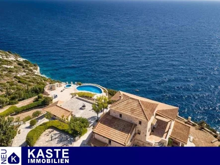 Titel - Haus kaufen in Zakynthos - Absolut atemberaubende Villa direkt oberhalb der Blue Caves mit privatem Strandzugang