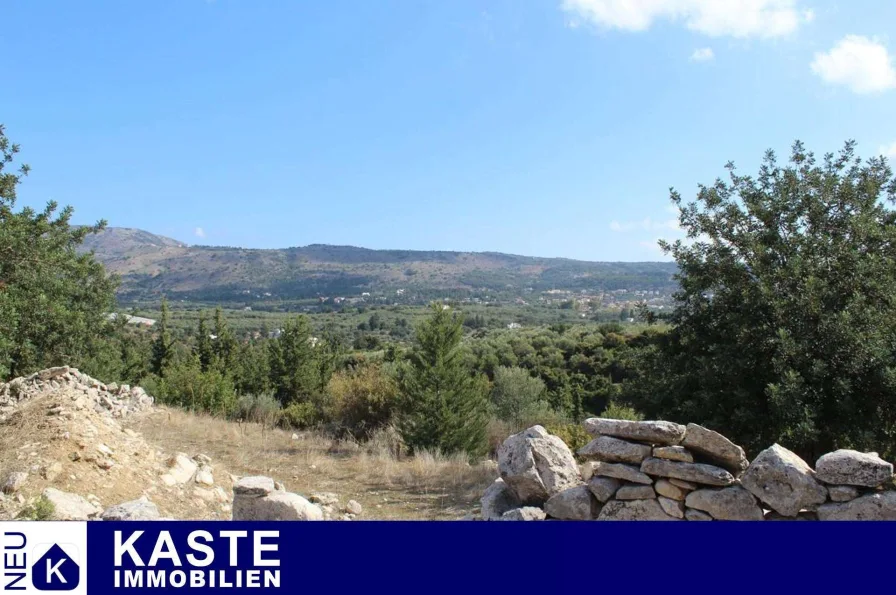 Titel - Grundstück kaufen in Gavalochori - Riesiges Grundstück mit Ruinen, Wald, Olivenbäumen und toller Aussicht in Gavalochori, Kreta.