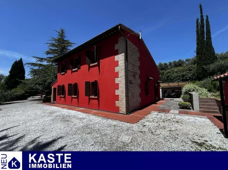 Titel - Haus kaufen in Santa Maria a Monte - Restauriertes Landhaus nahe Pisa | Toskana