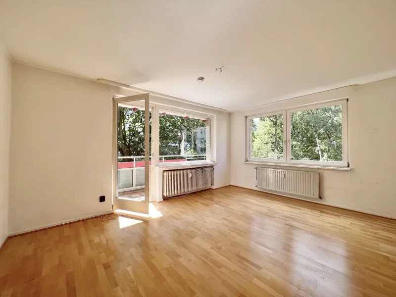 Zimmer mit Balkon - Wohnung kaufen in Hannover (Groß Buchholz) - Nähe Eilenriede & Mittellandkanal: Sonnige + großzügige 4-Zimmer-Wohnung mit Balkon