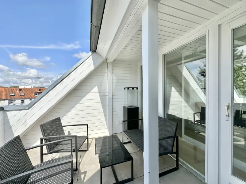 Dachterrasse - Wohnung kaufen in Hannover (Stöcken) - Schöne, helle & großzügige Maisonettewohnung mit großer Dachterrasse in guter Wohnlage