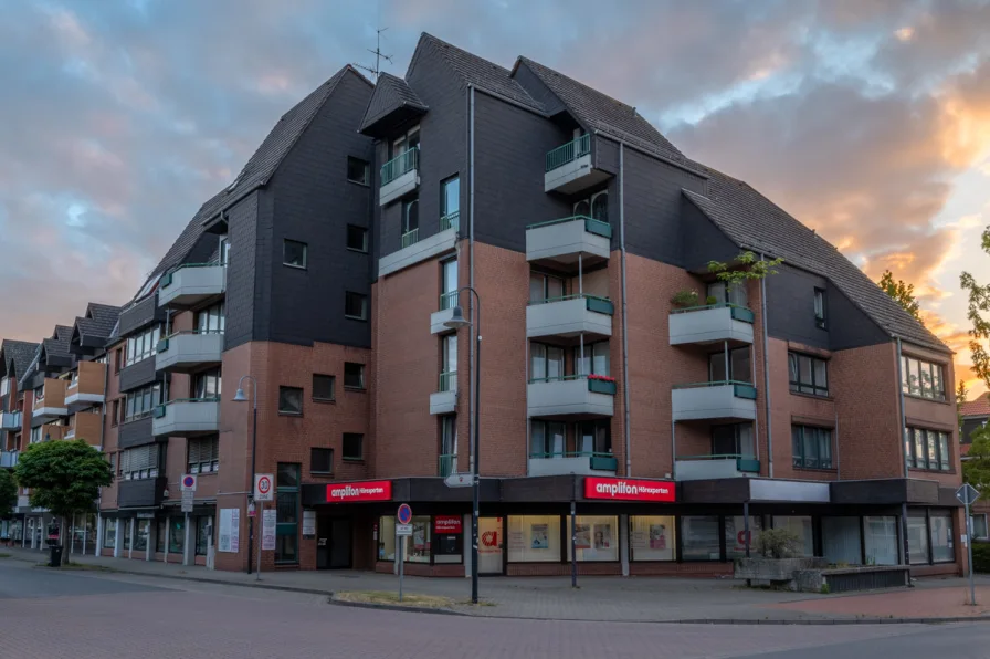 Frontansicht - Wohnung mieten in Salzgitter / Salzgitter-Bad - Schickes Appartement mit Balkon in zentraler Innenstadtlage!