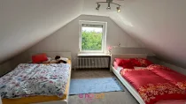 Kinderzimmer im DG