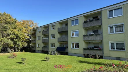 Ansicht Westseite - Wohnung kaufen in Salzgitter - Thiede! - Gut modernisierte Eigentumswohnung mit Einbauküche und Sonnenloggia