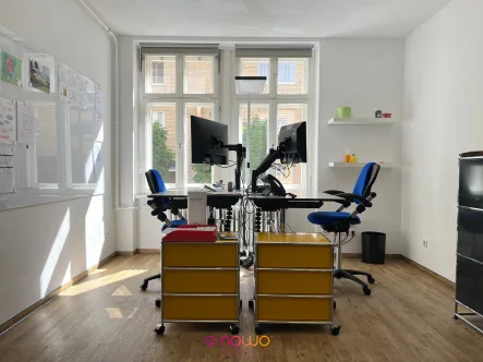 Büro Nr. 1 - Büro/Praxis mieten in Braunschweig - Arbeitszimmer in Bürogemeinschaft gesucht? Im Magniviertel. Gefunden!