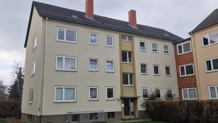 Hausansicht - Wohnung kaufen in Braunschweig - 2-Zimmer-Eigentumswohnung in Braunschweig