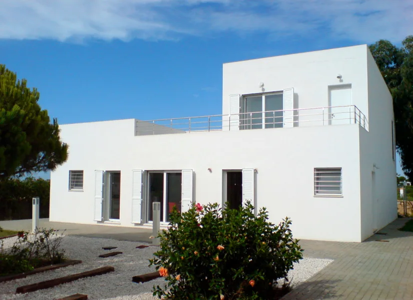 Ansicht Auffahrt - Haus kaufen in Lepe / Spanien - Unter der Sonne von Spanien ! Andalusien - Architektenhaus mit Einliegerwohnung