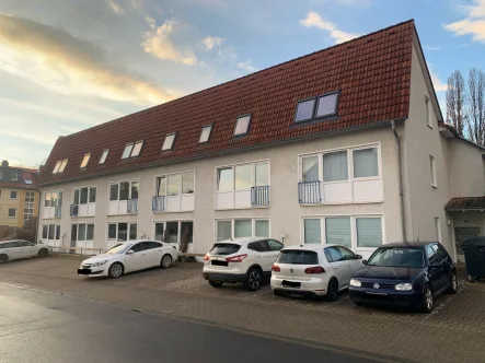 Lärchenweg - Wohnung mieten in  - Hübsches 1-Zimmer-Appartement mit PKW-Stellplatz Nähe Fachhochschule in Wolfenbüttel