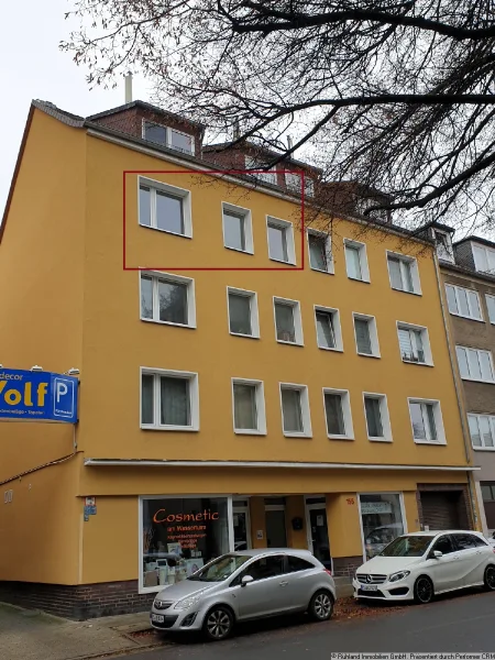 01_Hausansicht - Wohnung mieten in Braunschweig - 3-Zimmer-Wohnung im 3.OG komplett neu renoviert