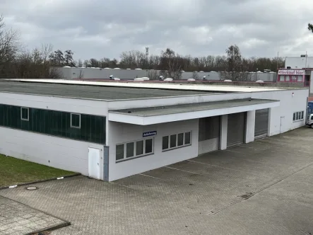 Kalthalle-1 - Halle/Lager/Produktion mieten in Braunschweig / Stöckheim - 2 Kalthallen mit Büro im Süden von Braunschweig zu vermieten