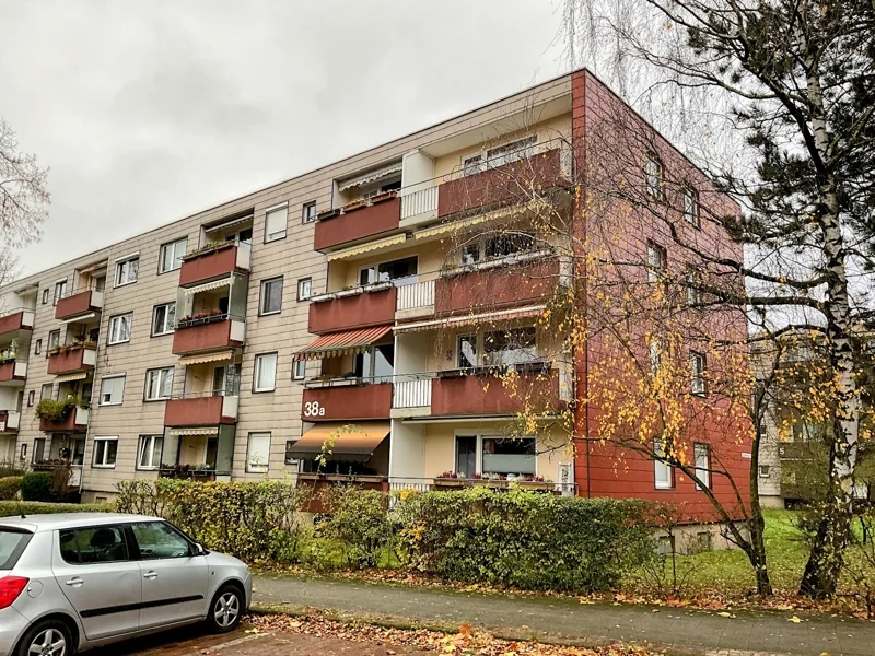 Aussenansicht - Wohnung mieten in Braunschweig - 4-Zimmer-Mietwohnung mit Balkon in der Nähe des Ölper Sees