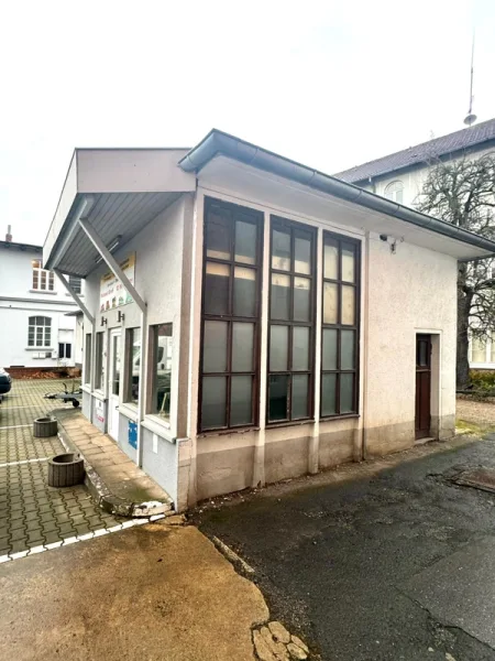 Seitenansicht Büro