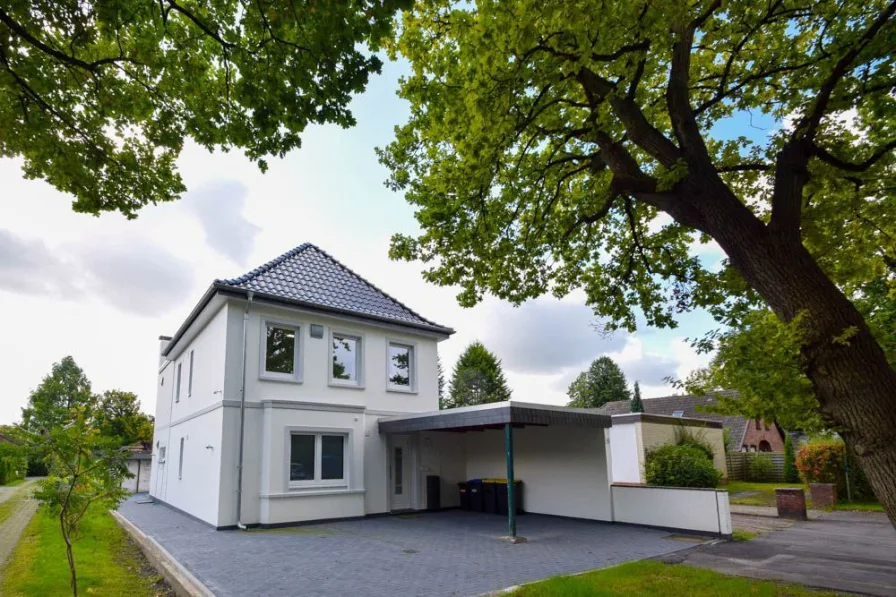 Hausansicht - Wohnung mieten in Oldenburg - Modernes WG-Zimmer mit Küche und Badezimmer im schönen Bürgerfelde!