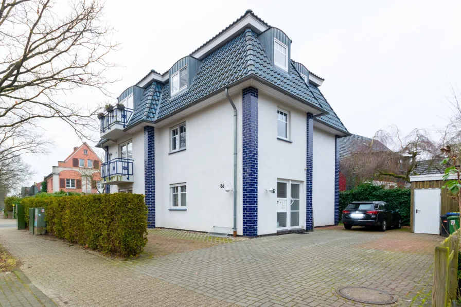 Hausansicht - Wohnung mieten in Oldenburg - Renovierte 3-Zimmer-Wohnung in Bloherfelde, ideal gelegen nahe der Universität