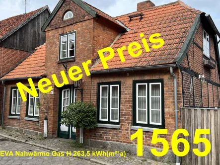 Ansicht - Preissenkung - Haus kaufen in Oldenburg in Holstein - OSTSEE-Kauf//Oldenburg/Holst./top Wohnen/Zentrum/ Wohnfl 115 m²/Grdstck ca. 220 m²/Neuer Preis/VHB 165.000 EUR