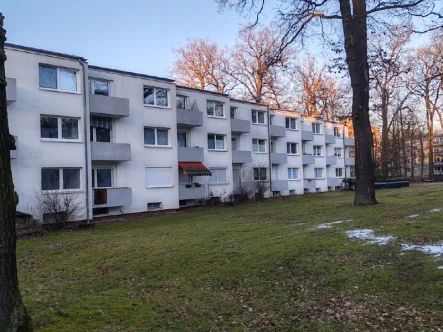 Aussenansicht - Wohnung mieten in Wolfsburg - voll möblierte 2-Zimmermietwohnung am Rabenberg