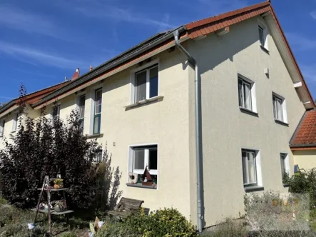  - Haus kaufen in Hevensen - Großzügiges Einfamilienhaus in Hevensen mit lukrativen Einnahmen aus der Photovoltaikanlage