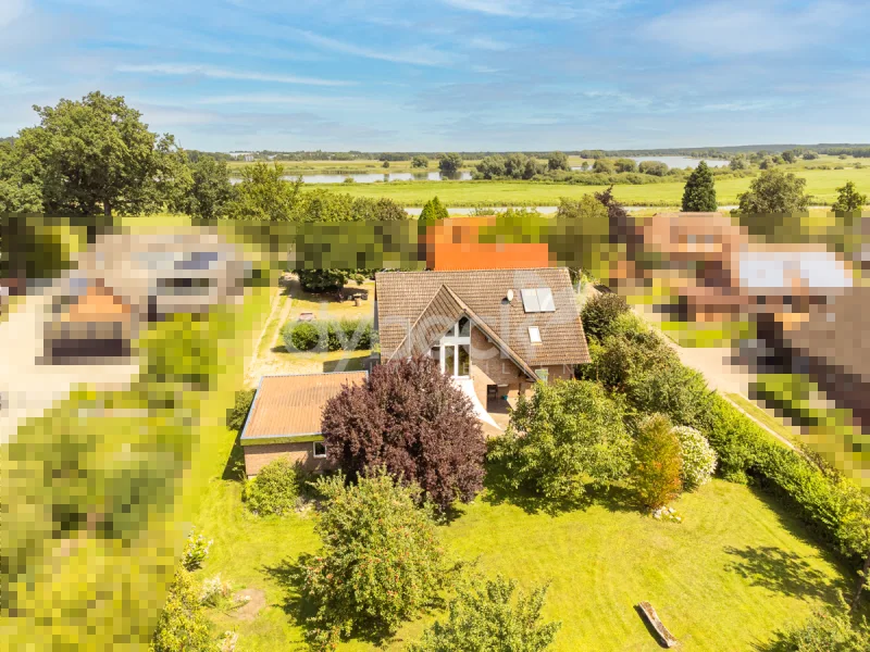 Übersicht - Haus kaufen in Hohnstorf - Großzügiges Anwesen an der Elbe.