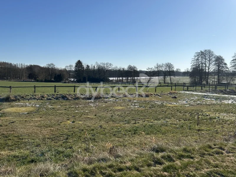  - Grundstück kaufen in Amelinghausen - Herrliches Baugrundstück in Randlage mit Weitblick über Wiesen und Felder.