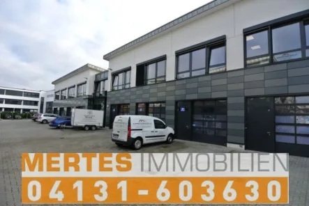 Mertes Immobilien - Büro/Praxis mieten in Hamburg - COURTAGEFREI: Moderne Büroflächen in Bergedorf anmietbar.