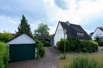 Haus und Garage 