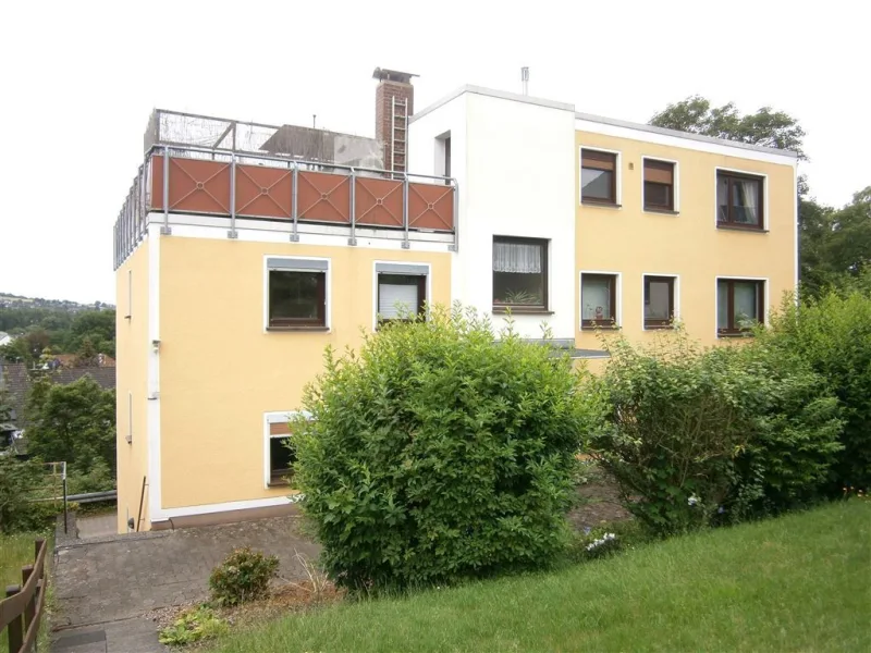 1 - Wohnung kaufen in Hameln - METEOR IMMOBILIEN : Schöne Lage am Klütsüdhang