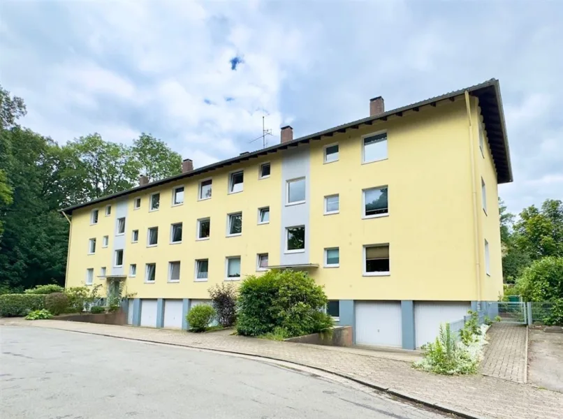 1 - Zinshaus/Renditeobjekt kaufen in Hameln - METEOR IMMOBILIEN : Solide, gepflegt und vermietet