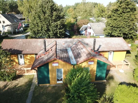 Doppelhaus 110 & 111 - Haus kaufen in Granzow - 2 Ferienhäuser = 1 Preis = 2x Mieteinnahmen - als freistehendes Doppelhaus zu verkaufen!