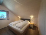 Schlafzimmer OG