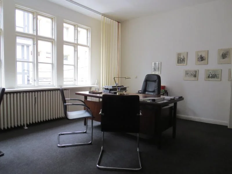 Büro