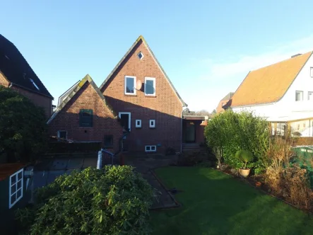 DJI_0088 - Haus kaufen in Cuxhaven - Kapitänshaus in Buchtnähe - Badehausallee