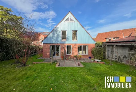 Rückansicht - Haus mieten in Nottensdorf - Historisches Einfamilienhaus trifft Moderne  Großzügiges Wohnen in Nottensdorf