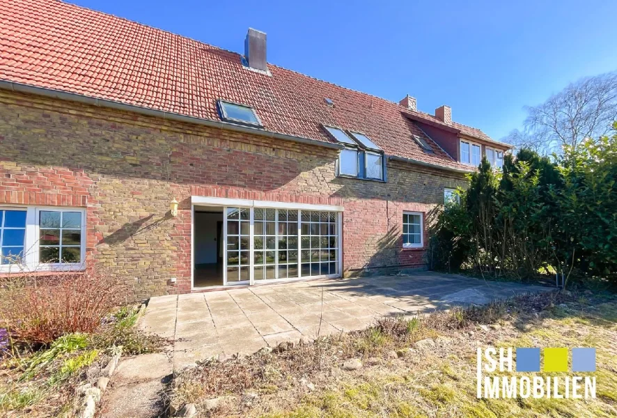 Terrasse - Wohnung mieten in Schwinge - Gemütliche 4-Zimmer-Erdgeschosswohnung in ruhiger Lage mit Garten und Garage