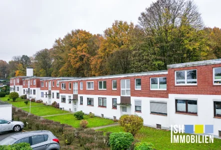 Blick ins Grüne - Wohnung mieten in Hamburg - Idyllische 3-Zimmer-Wohnung mit Balkon und Blick ins Grüne