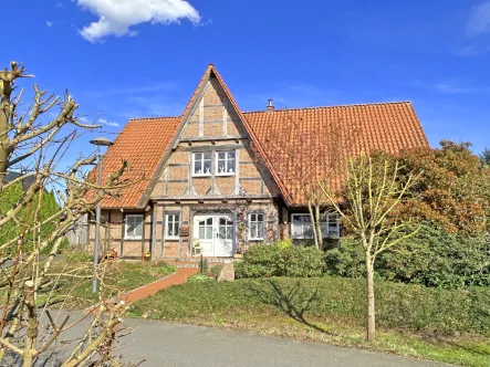  - Haus kaufen in Marxen - RESERVIERT! Traditionelles Fachwerkhaus trifft familienfreundliche Lage