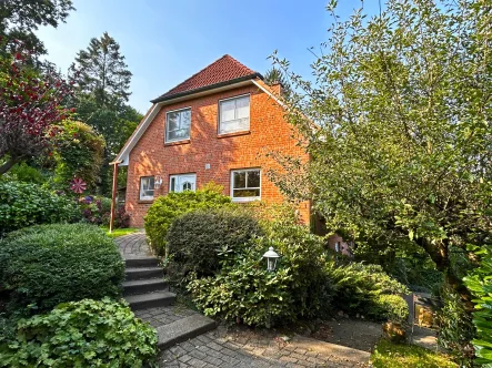  - Haus kaufen in Buchholz - RESERVIERT! Tolles Einfamilienhaus mit Einliegerwohnung in beliebter Lage von Buchholz-Steinbeck