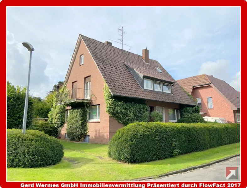 Vorderansicht - Haus kaufen in Meppen - Großes Einfamilienhaus mit Einliegerwohnung & Garage in Meppen