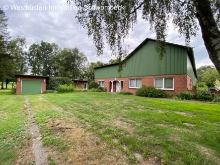 Außenansicht - Haus kaufen in Schafstedt - Für Pferdeliebhaber, sehr schöner Resthof in fast Alleinlage nähe Nord-Ostsee-Kanal!