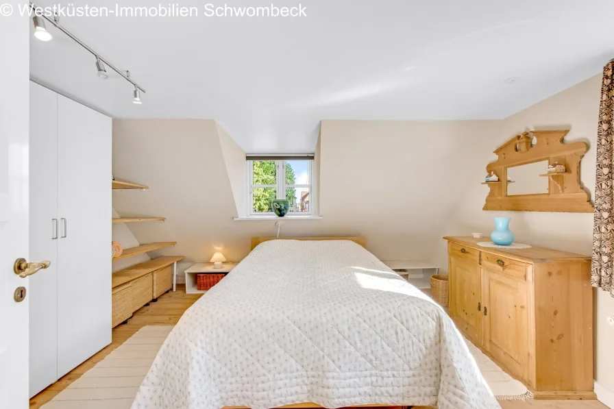 Schlafzimmer DG