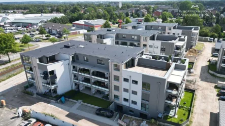 Haus 4 - 6 von West mit DT - Wohnung kaufen in Henstedt-Ulzburg - Außergewöhnlich! mit  beheiztem Summergarden + 60 m² Dachterrasse, Süd-Westlage