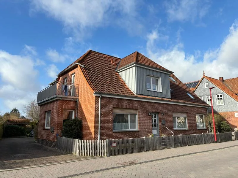  - Haus kaufen in Südheide - Gepflegtes Mehrfamilienhaus