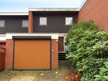 Hausansicht - Haus kaufen in Hollenstedt - REIHENMITTELHAUS IN PFLEGENDE HÄNDE ABZUGEBEN