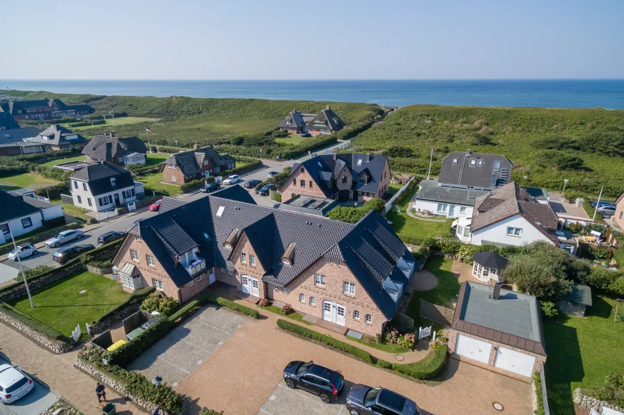  - Haus kaufen in Westerland - Mittelhausteil (Dauerwohnen) auf einem schönen Grundstück in strandnaher Lage von Westerland