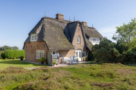  - Haus kaufen in Kampen - Schmucke Reethaushälfte mit herrlichem Blick auf das Wattenmeer