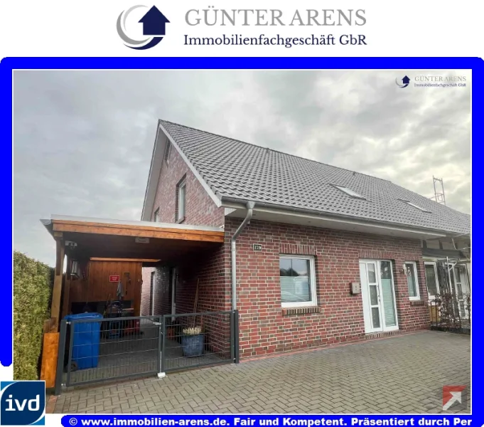 Titelbild - Haus mieten in Westerstede - neuwertige Doppelhaushälfte mit Carport in Westerstede - Linswege!