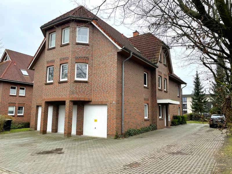 Außenansicht - Wohnung mieten in Westerstede - Charmante 2-Zimmer Wohnung zentral in Westerstede!