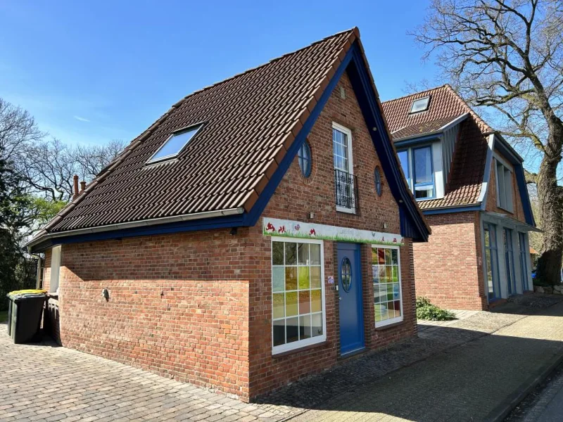 Nebenhaus - Haus kaufen in Dötlingen - 2 Separate Gebäude als mgl. Refugium für Künstler, freischaffende und Ruhe suchende Menschen, in Dötlingen 