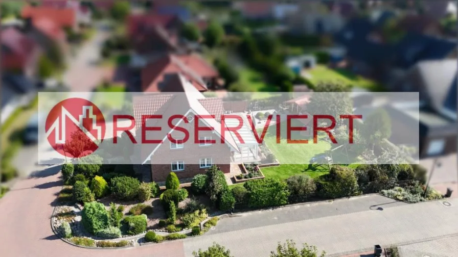 5 - Haus kaufen in Großenkneten - Reserviert!!! KÄUFERPROVISIONSFREI - HOCHWERTIGES und frisch renoviertes EFH mit Friesengiebel, Doppelgarage, Wintergarten, ausgeb. DG und Vieles mehr. 