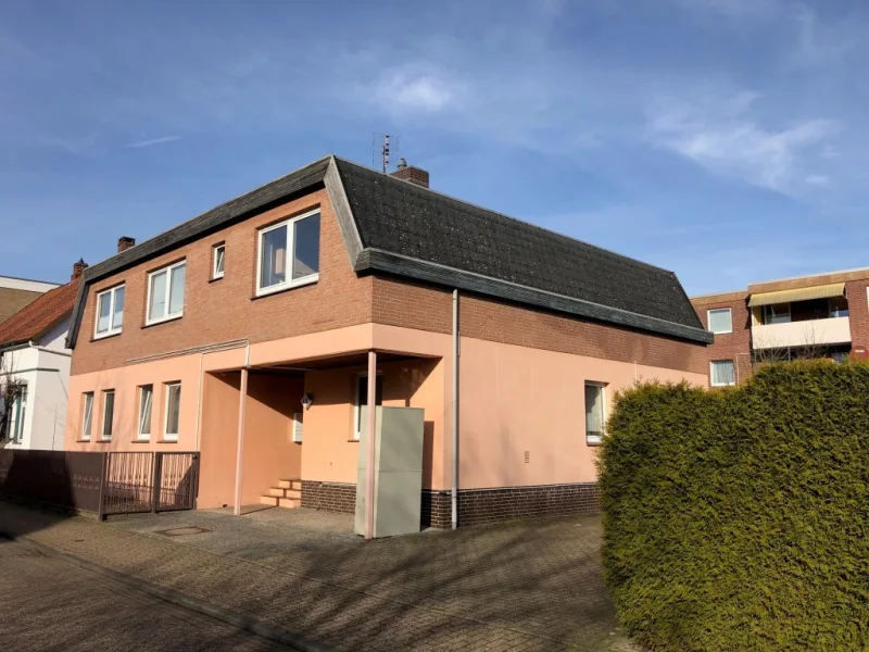 Außenansicht 2 - Wohnung mieten in Oldenburg - Einzimmerwohnung mit Warmmiete, ideal für Studenten